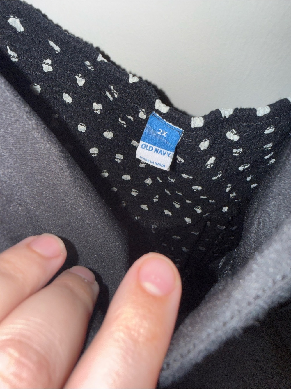 Black and white polka dot midi dress from old navy size 2X - Picture 2 of 4